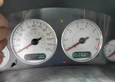2C4GP64L65R502235